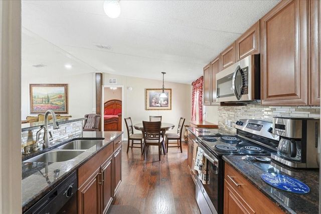 1020 US HIGHWAY 98 W, Frostproof, FL 33843