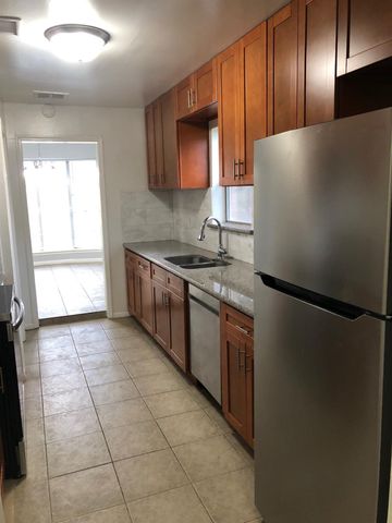 10510 Kiber Drive, Houston, TX 77031
