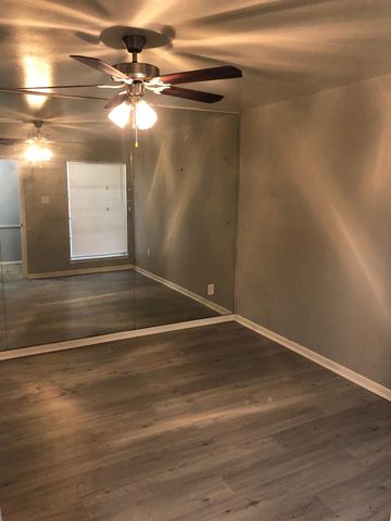 10510 Kiber Drive, Houston, TX 77031