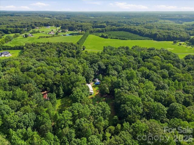 9601 Belt Road, Midland, NC 28107