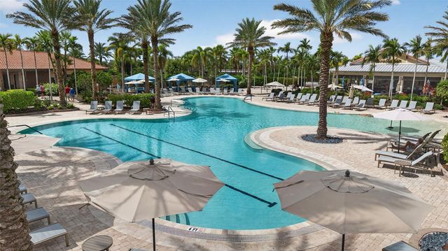 12630 SORRENTO WAY 102, Bradenton, FL 34211