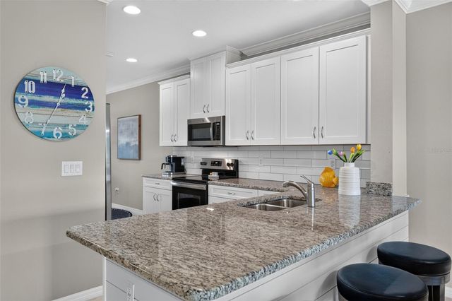 12630 SORRENTO WAY 102, Bradenton, FL 34211