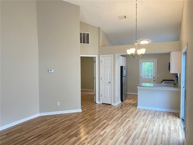 2751 Highland Ridge NW, Kennesaw, GA 30152