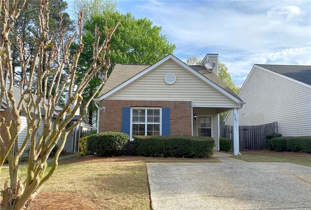 2751 Highland Ridge NW, Kennesaw, GA 30152