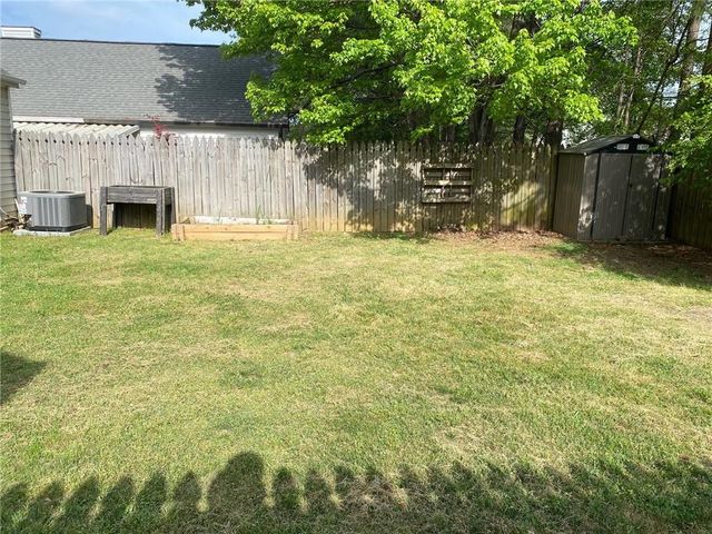 2751 Highland Ridge NW, Kennesaw, GA 30152