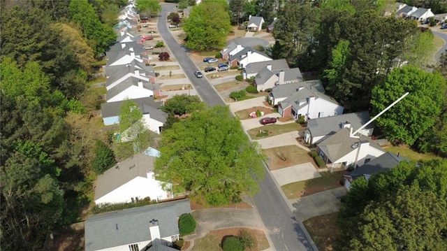 2751 Highland Ridge NW, Kennesaw, GA 30152