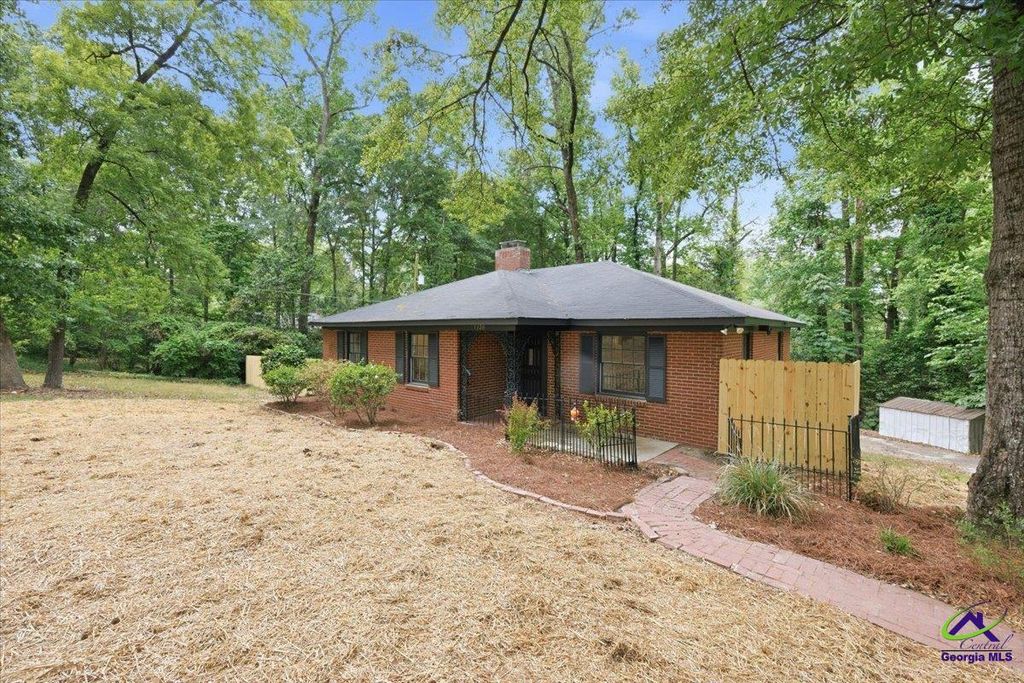 1320 Briarcliff Road, Macon, GA 31211