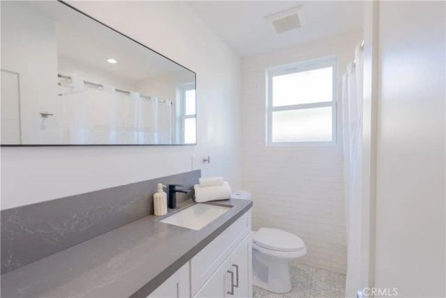 19034 Wyandotte Avenue, Reseda, CA 91335