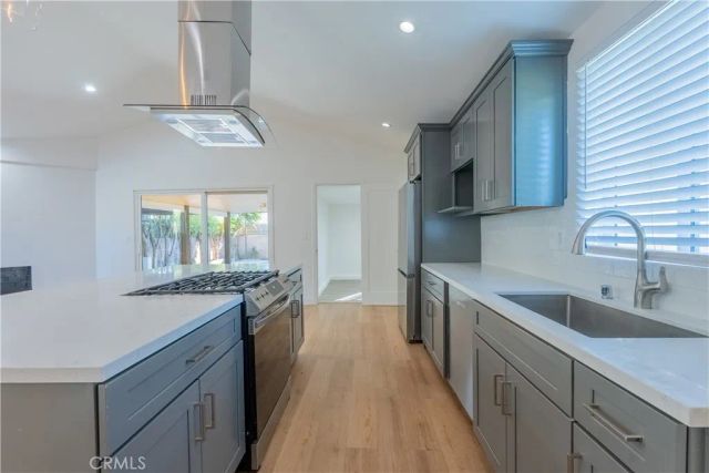 19034 Wyandotte Avenue, Reseda, CA 91335