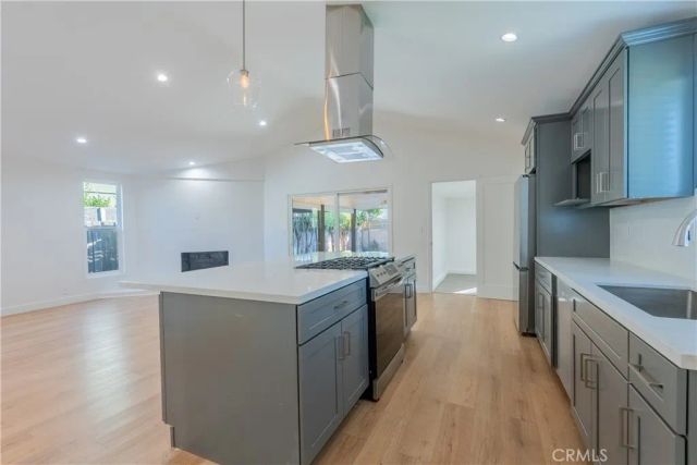 19034 Wyandotte Avenue, Reseda, CA 91335