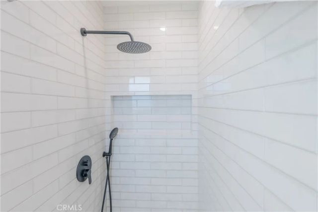 19034 Wyandotte Avenue, Reseda, CA 91335