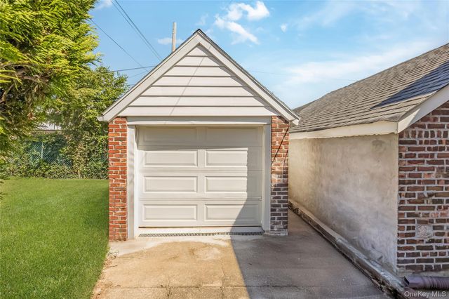 117-47 222 street, Cambria Heights, NY 11411