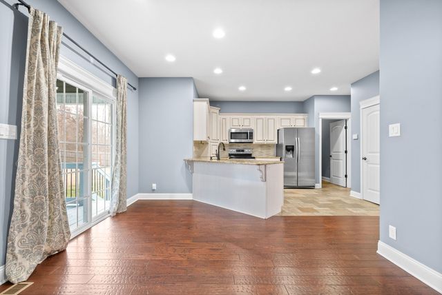 2788 Ann Dr, Clarksville, TN 37040