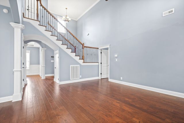 2788 Ann Dr, Clarksville, TN 37040