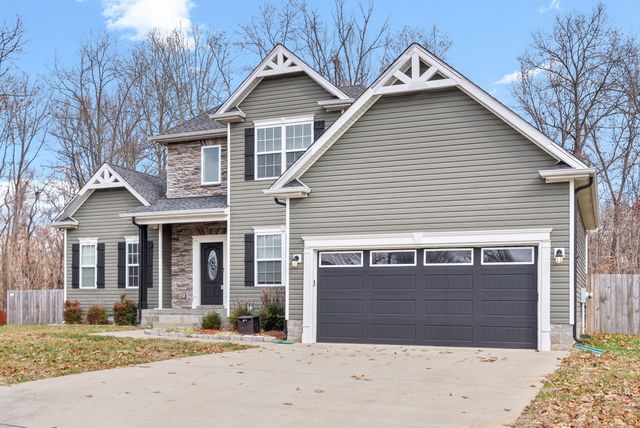 2788 Ann Dr, Clarksville, TN 37040