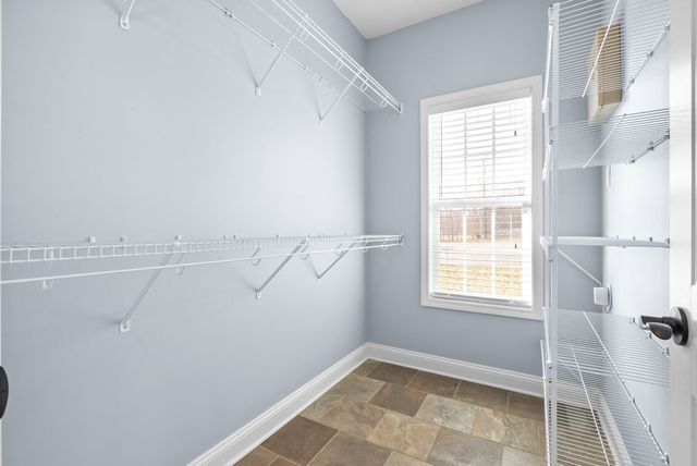 2788 Ann Dr, Clarksville, TN 37040