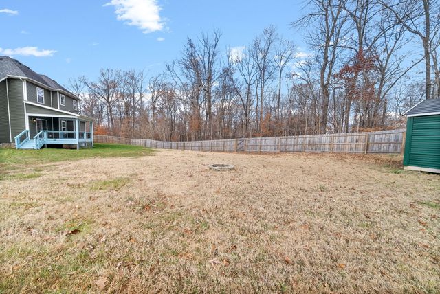 2788 Ann Dr, Clarksville, TN 37040