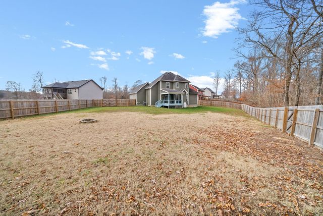 2788 Ann Dr, Clarksville, TN 37040