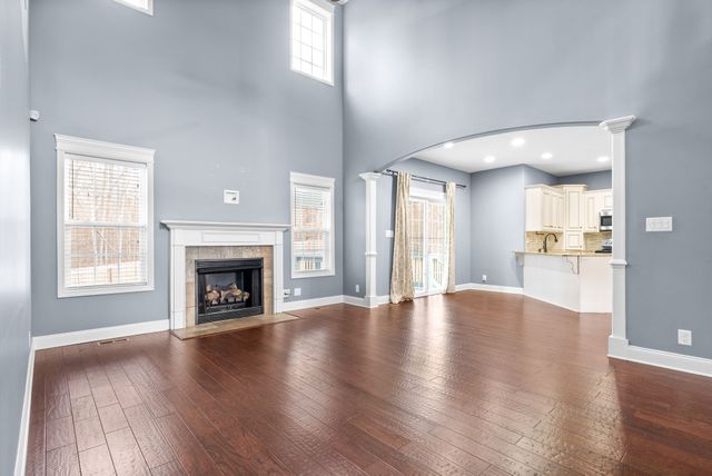 2788 Ann Dr, Clarksville, TN 37040