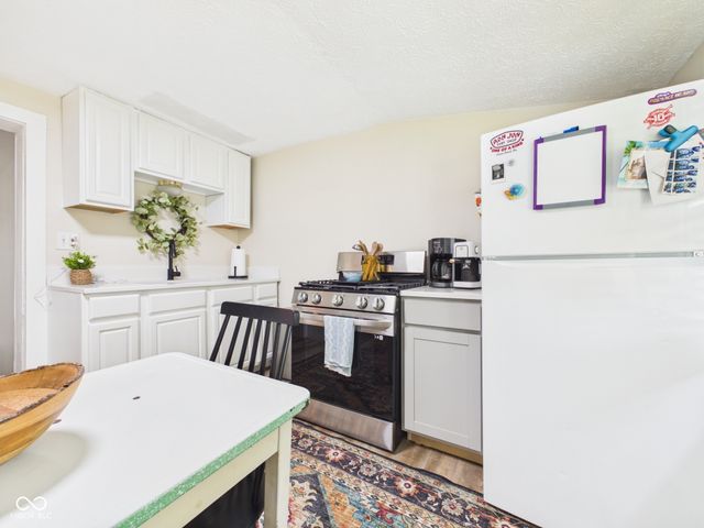 505 N 13th Street, Elwood, IN 46036