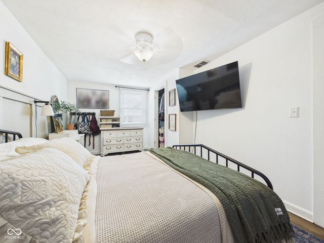 505 N 13th Street, Elwood, IN 46036