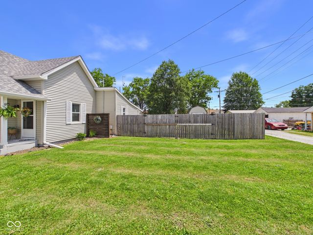 505 N 13th Street, Elwood, IN 46036