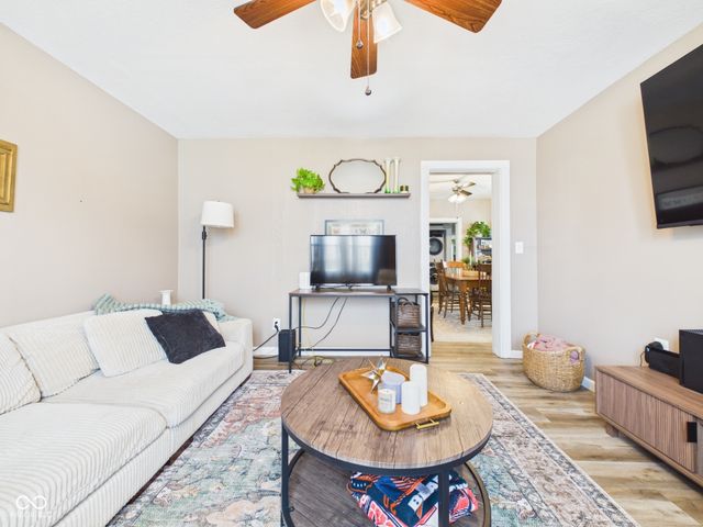 505 N 13th Street, Elwood, IN 46036