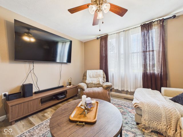 505 N 13th Street, Elwood, IN 46036