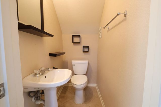 2219 Naomi Street, Houston, TX 77054