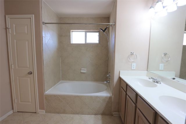 2219 Naomi Street, Houston, TX 77054