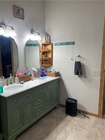 10689 103 Highway, Green Forest, AR 72638