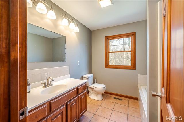 480 Sunset Echo Road, Unincorporated, MO 63084
