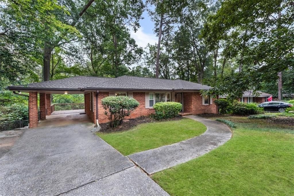Image 1 of property listing at 2181 Medfield Trail NE, Chamblee, GA 30345