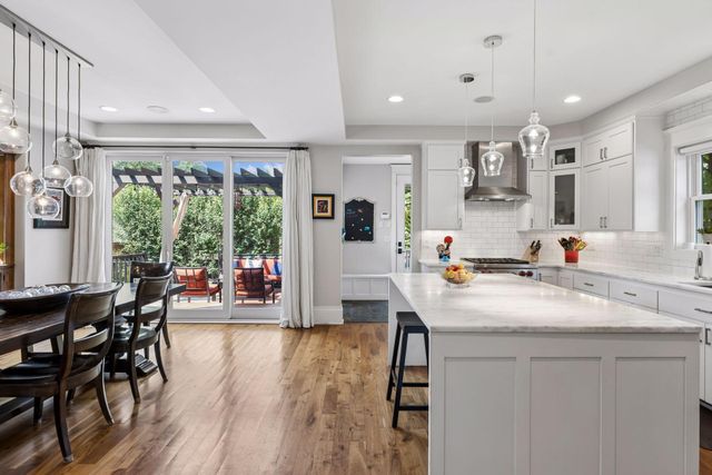3248 Dupont Avenue S, Minneapolis, MN 55408