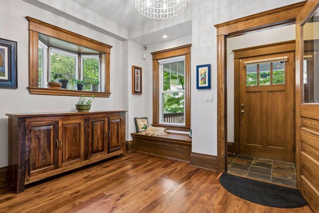 3248 Dupont Avenue S, Minneapolis, MN 55408