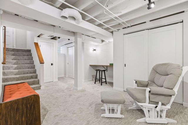 3248 Dupont Avenue S, Minneapolis, MN 55408