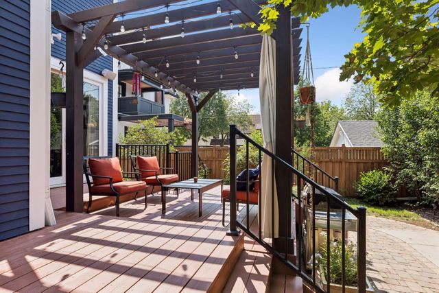 3248 Dupont Avenue S, Minneapolis, MN 55408