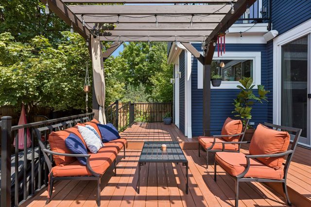 3248 Dupont Avenue S, Minneapolis, MN 55408