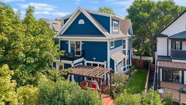 3248 Dupont Avenue S, Minneapolis, MN 55408
