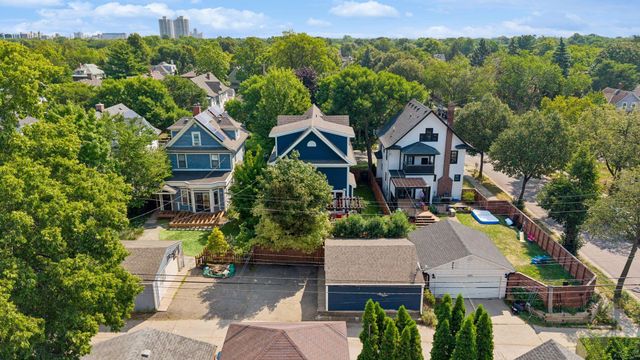 3248 Dupont Avenue S, Minneapolis, MN 55408