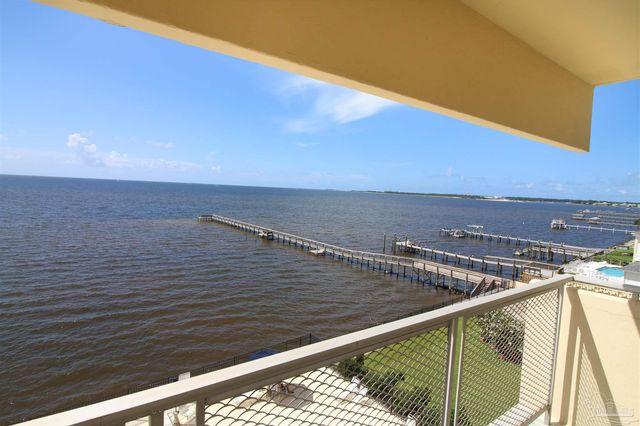 825 Bayshore Dr 407, Pensacola, FL 32507