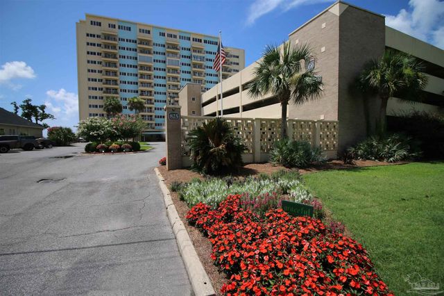 825 Bayshore Dr 407, Pensacola, FL 32507