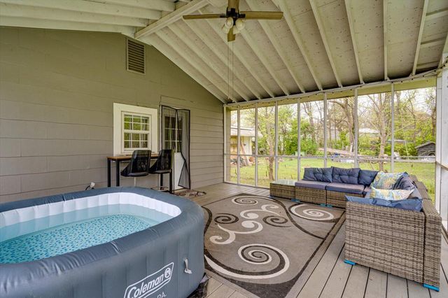 1320 Sewanee Drive, Chattanooga, TN 37412