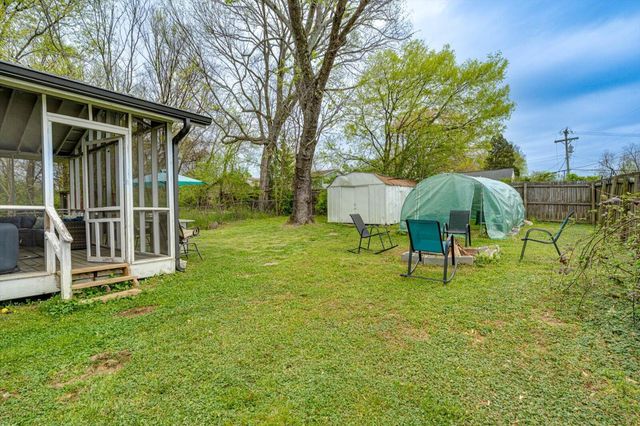 1320 Sewanee Drive, Chattanooga, TN 37412