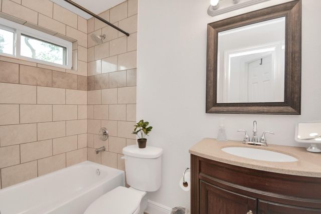 7830 Pardee Street Street, North Houston, TX 77028