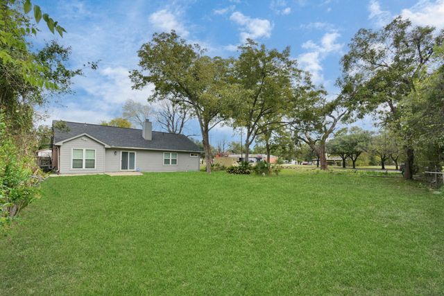 7830 Pardee Street Street, North Houston, TX 77028
