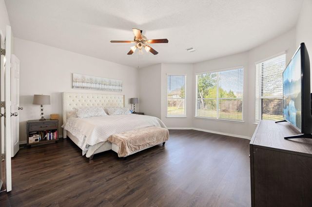 6330 Whistling Pines Drive, Spring, TX 77389