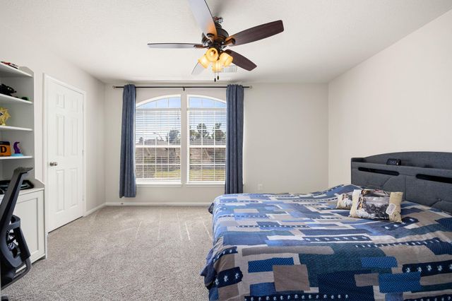 6330 Whistling Pines Drive, Spring, TX 77389