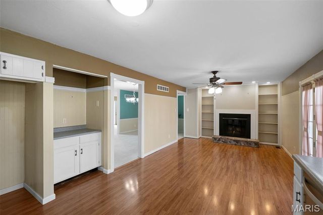 11815 Archerton Drive, Bridgeton, MO 63044