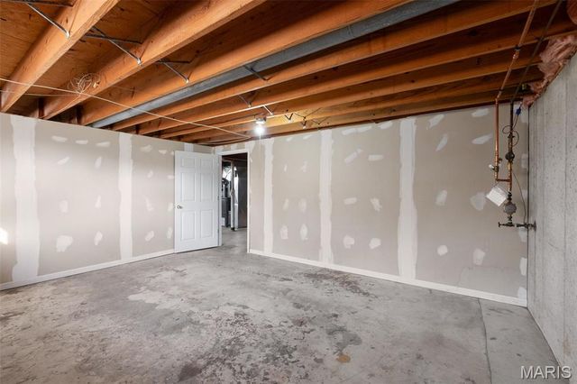 11815 Archerton Drive, Bridgeton, MO 63044